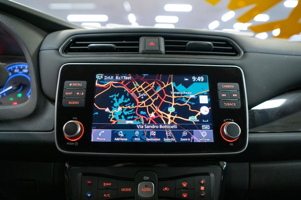 Nissan Leaf nuova a Torino (10)