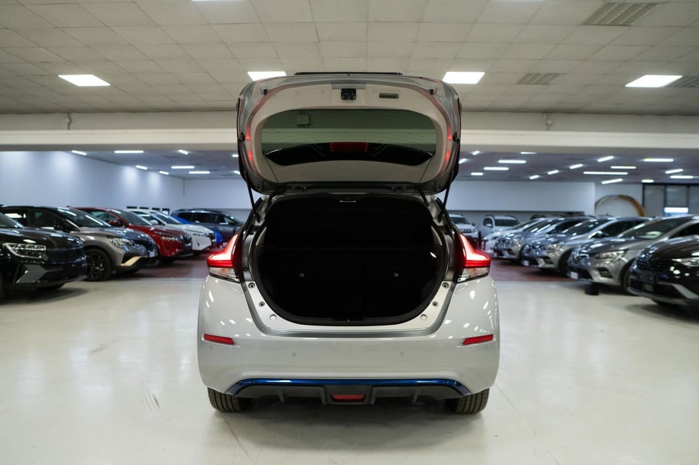 Nissan Leaf nuova a Torino (17)