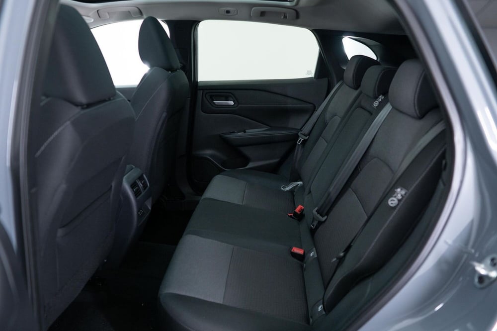 Nissan Qashqai nuova a Torino (8)