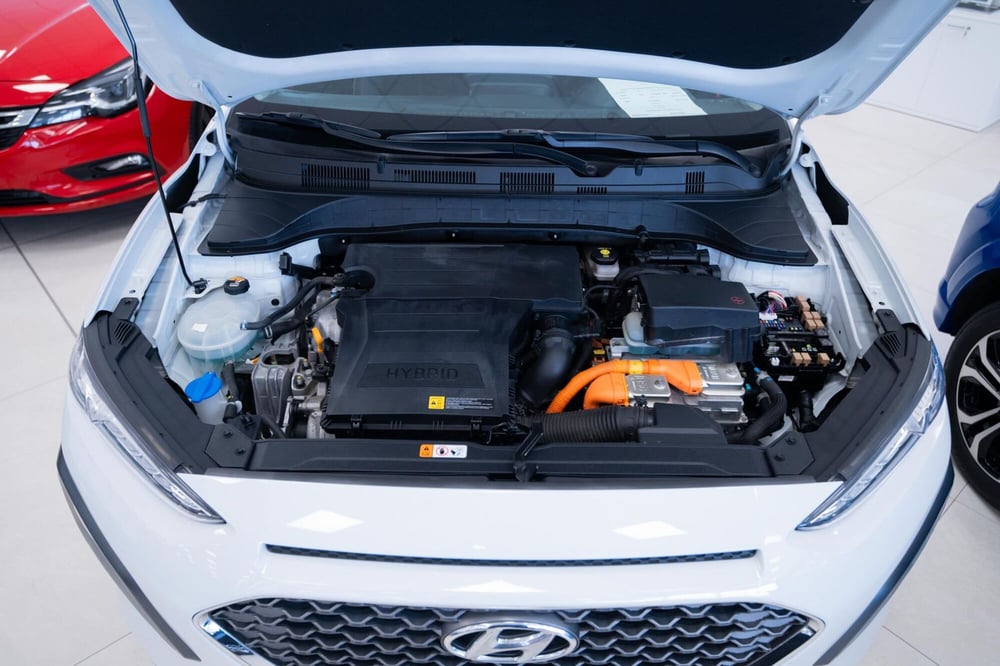 Hyundai Kona usata a Torino (12)
