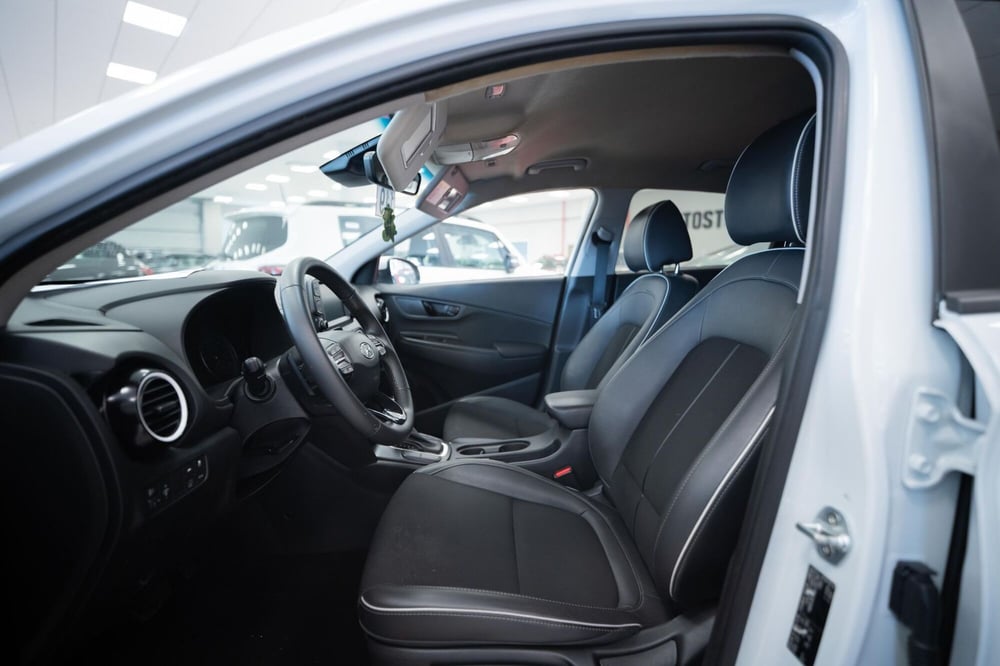 Hyundai Kona usata a Torino (6)