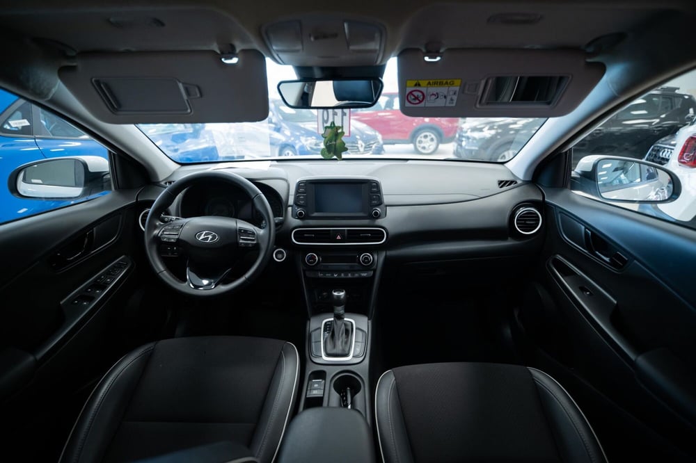 Hyundai Kona usata a Torino (8)