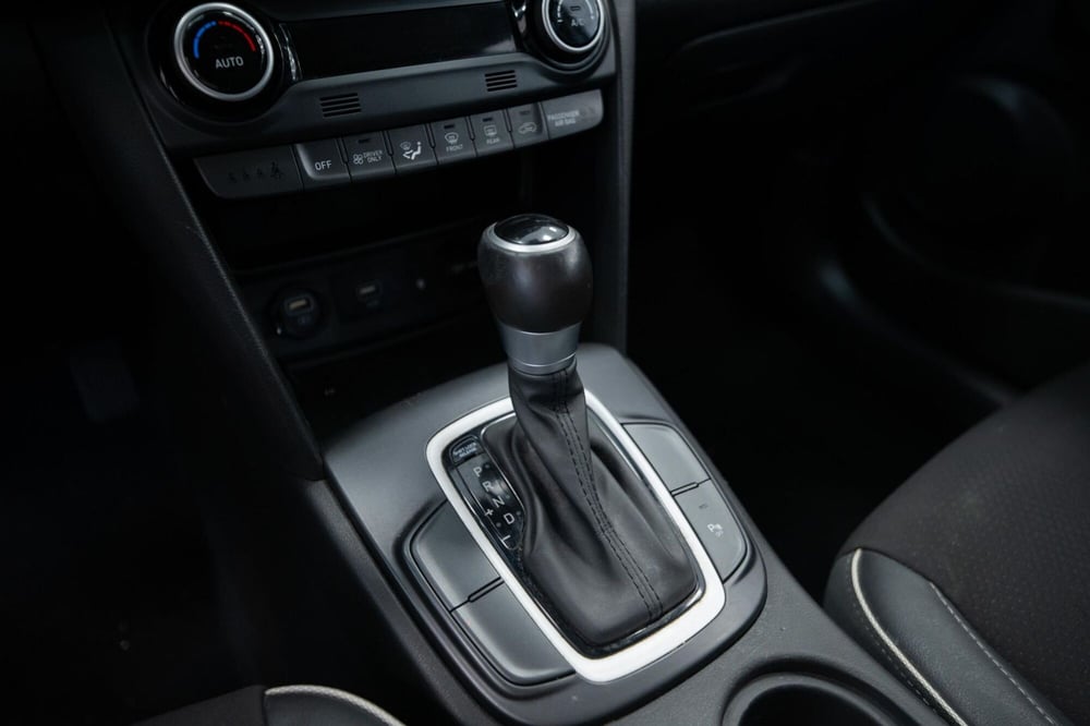 Hyundai Kona usata a Torino (9)