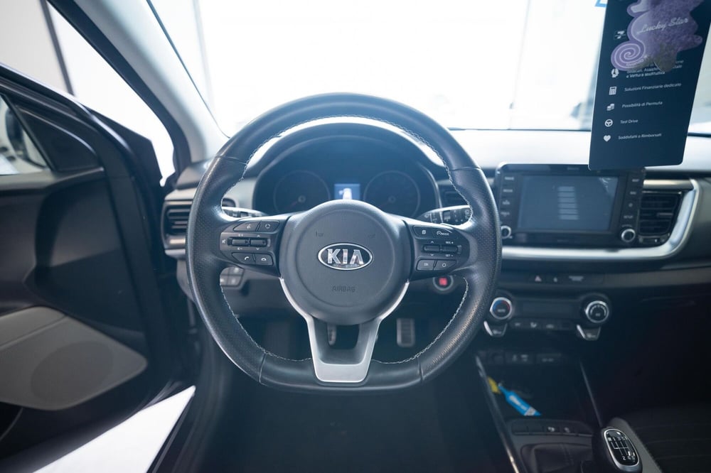 Kia Stonic usata a Torino (12)