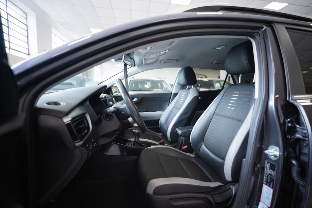 Kia Stonic usata a Torino (7)