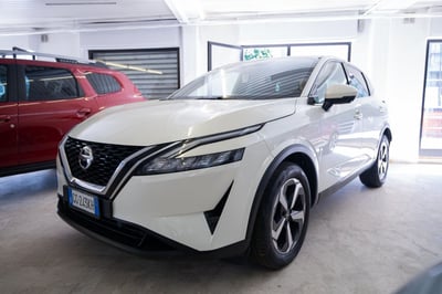 Nissan Qashqai 1.3 mhev N-Connecta 2wd 140cv del 2021 usata a Torino