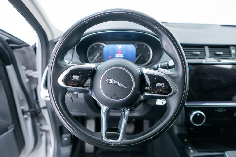 Jaguar E-Pace usata a Torino (12)