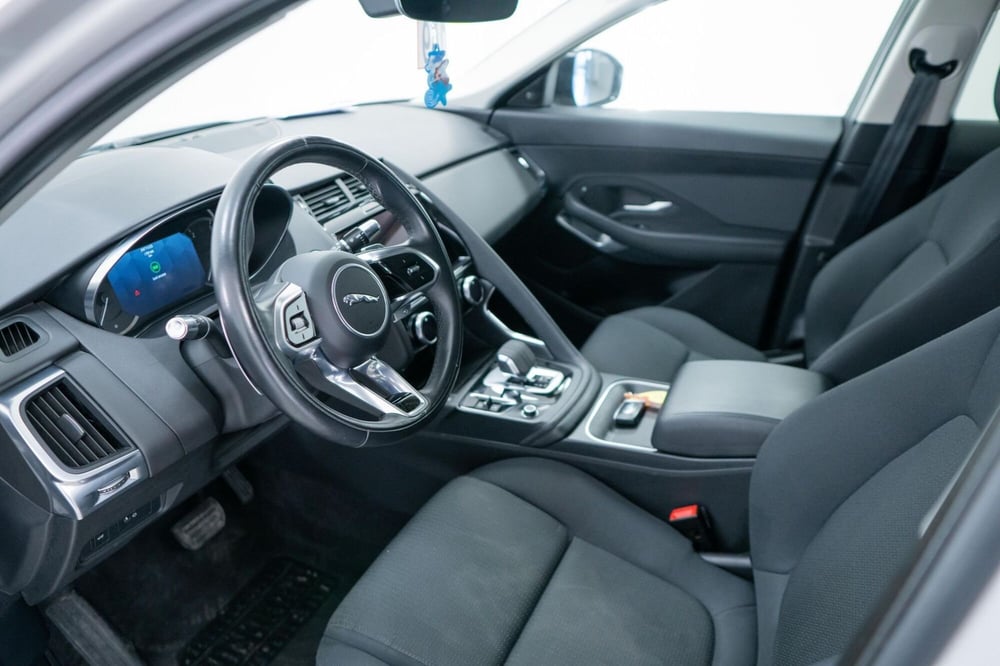 Jaguar E-Pace usata a Torino (6)