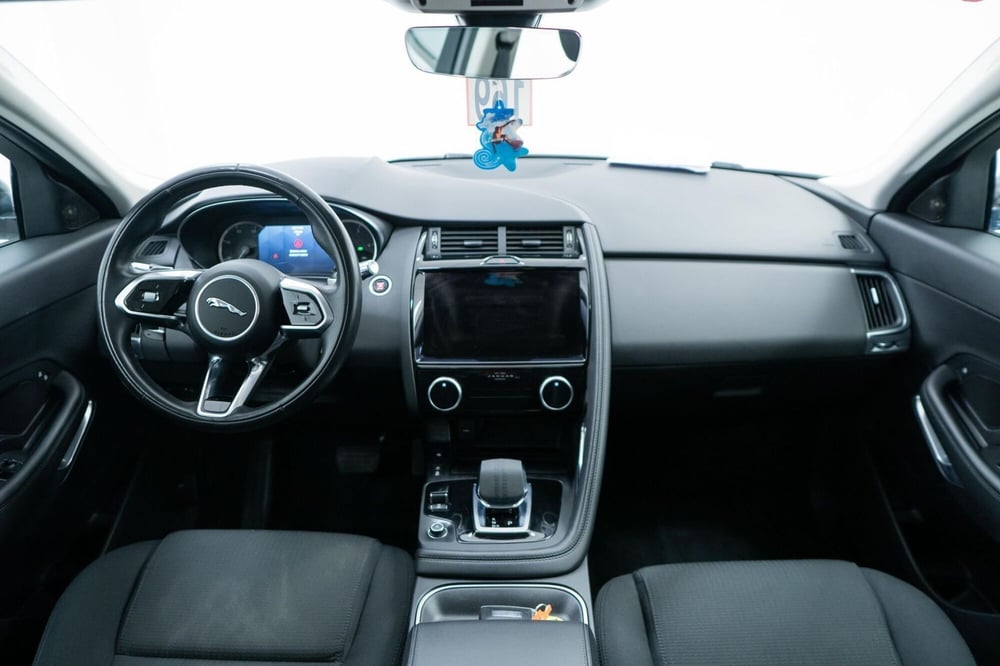 Jaguar E-Pace usata a Torino (9)