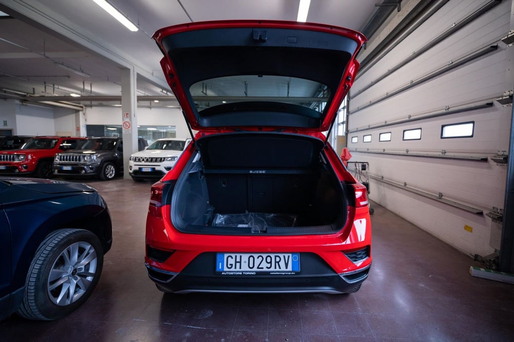 Volkswagen T-Roc usata a Torino (11)