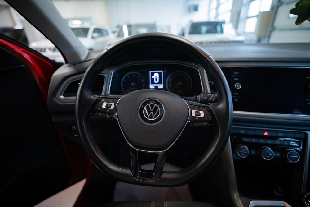 Volkswagen T-Roc usata a Torino (9)