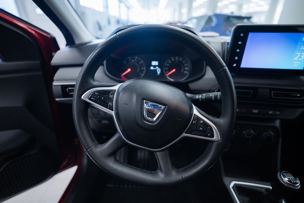 Dacia Sandero usata a Torino (11)
