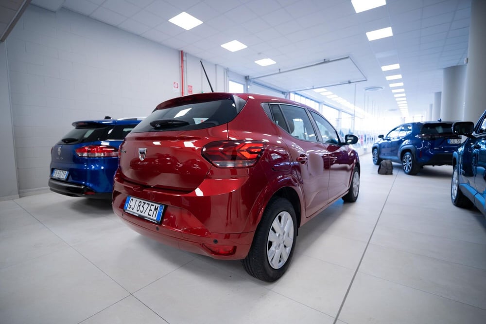 Dacia Sandero usata a Torino (18)