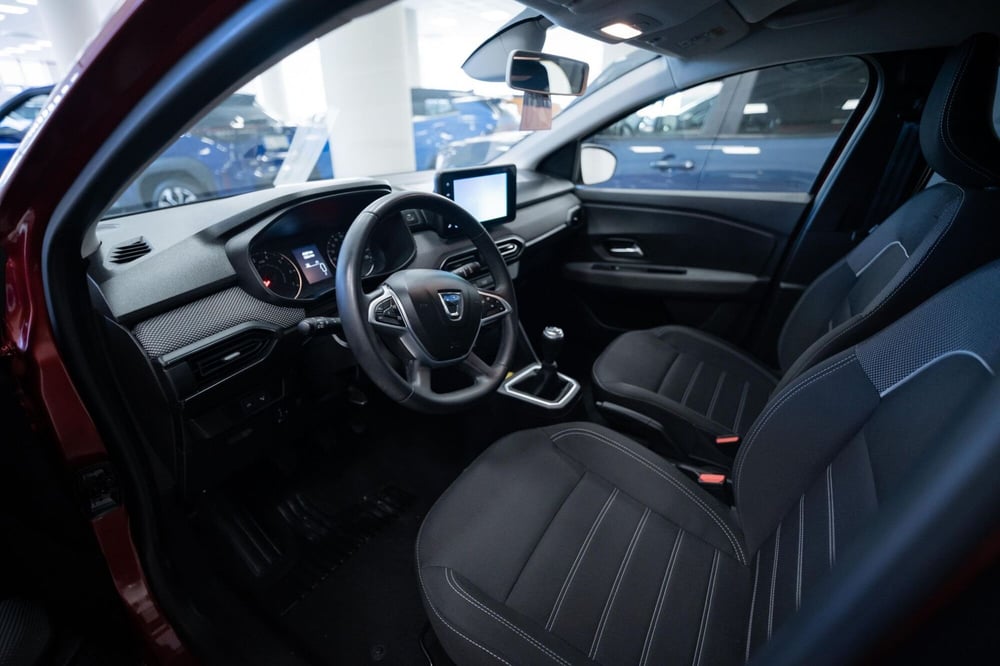 Dacia Sandero usata a Torino (6)