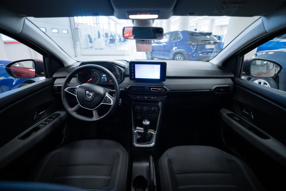 Dacia Sandero usata a Torino (9)