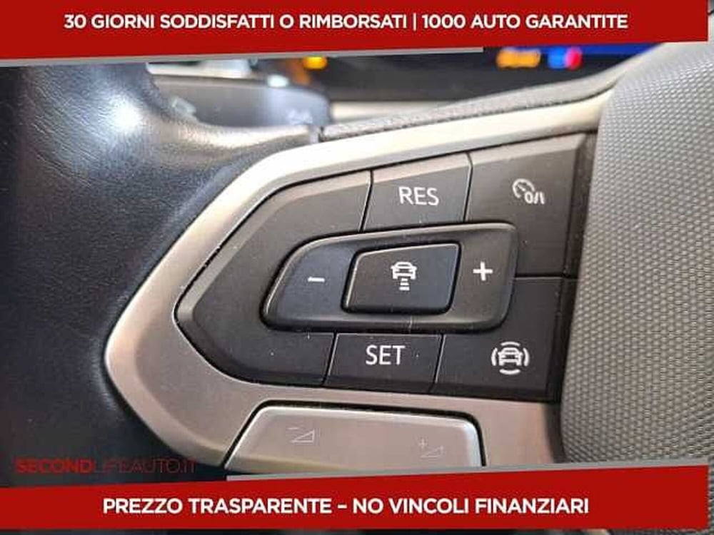 Volkswagen T-Roc usata a Chieti (9)