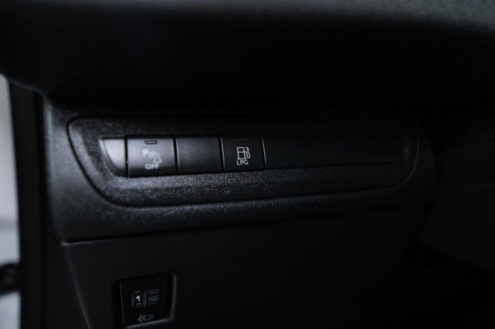 Peugeot 208 usata a Torino (11)