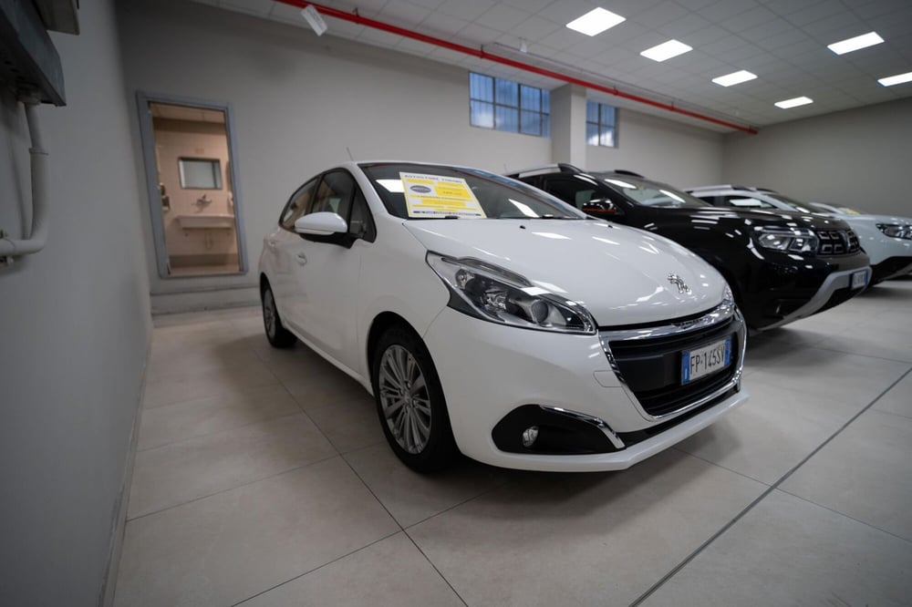 Peugeot 208 usata a Torino (18)