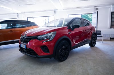 Renault Captur Full Hybrid E-Tech 145 CV Rive Gauche del 2022 usata a Torino