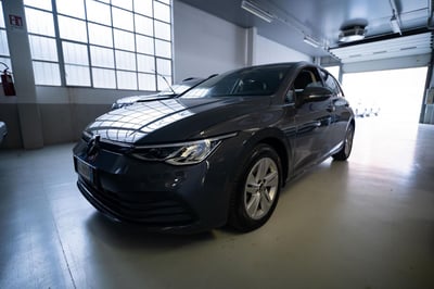 Volkswagen Golf Variant 2.0 tdi Style 150cv dsg del 2020 usata a Torino