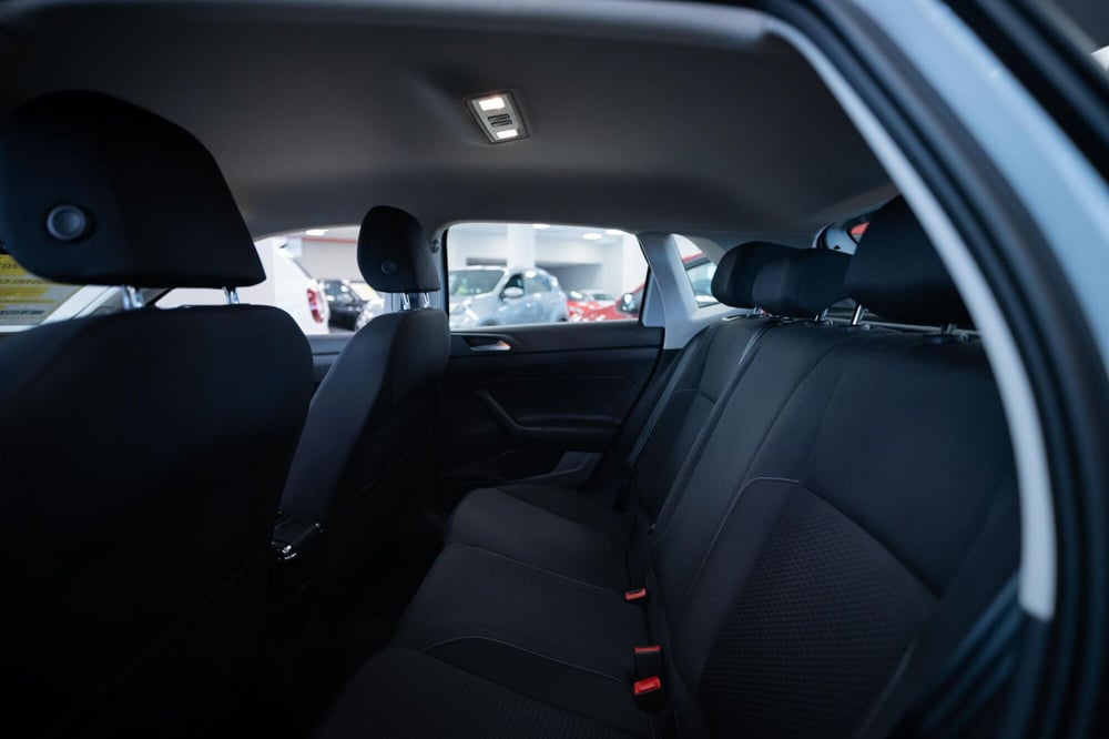 Volkswagen Polo usata a Torino (8)