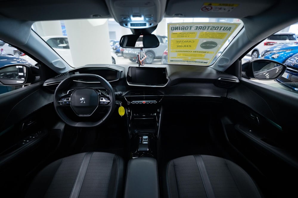 Peugeot 208 usata a Torino (10)