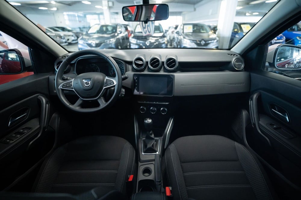 Dacia Duster usata a Torino (9)