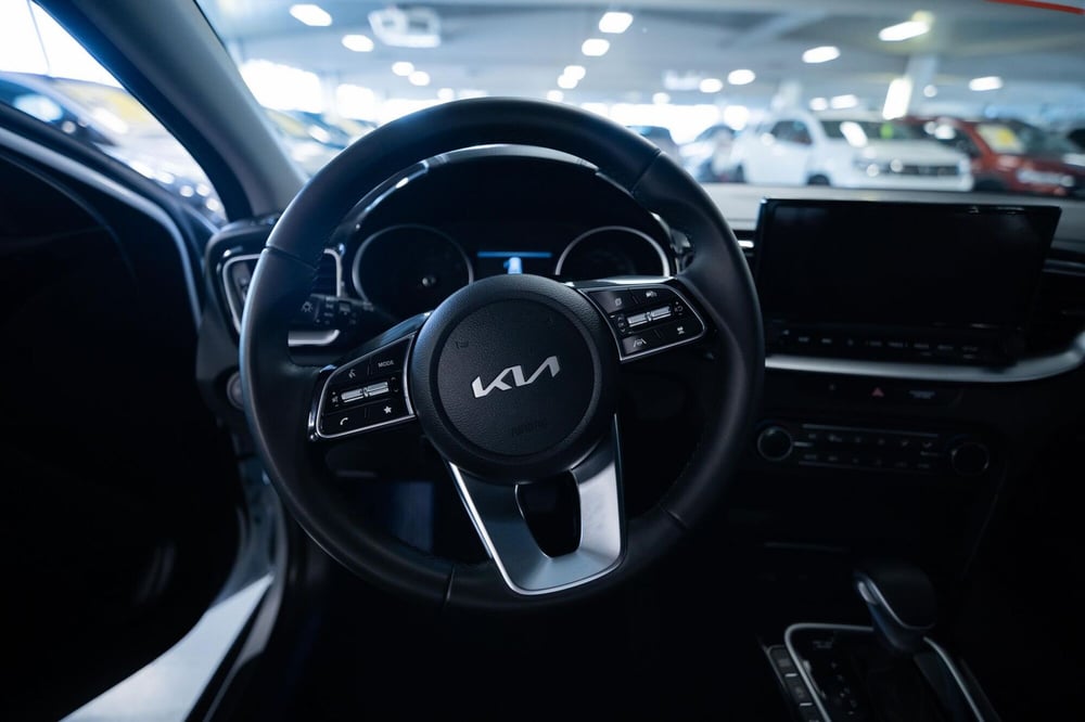 Kia XCeed usata a Torino (9)