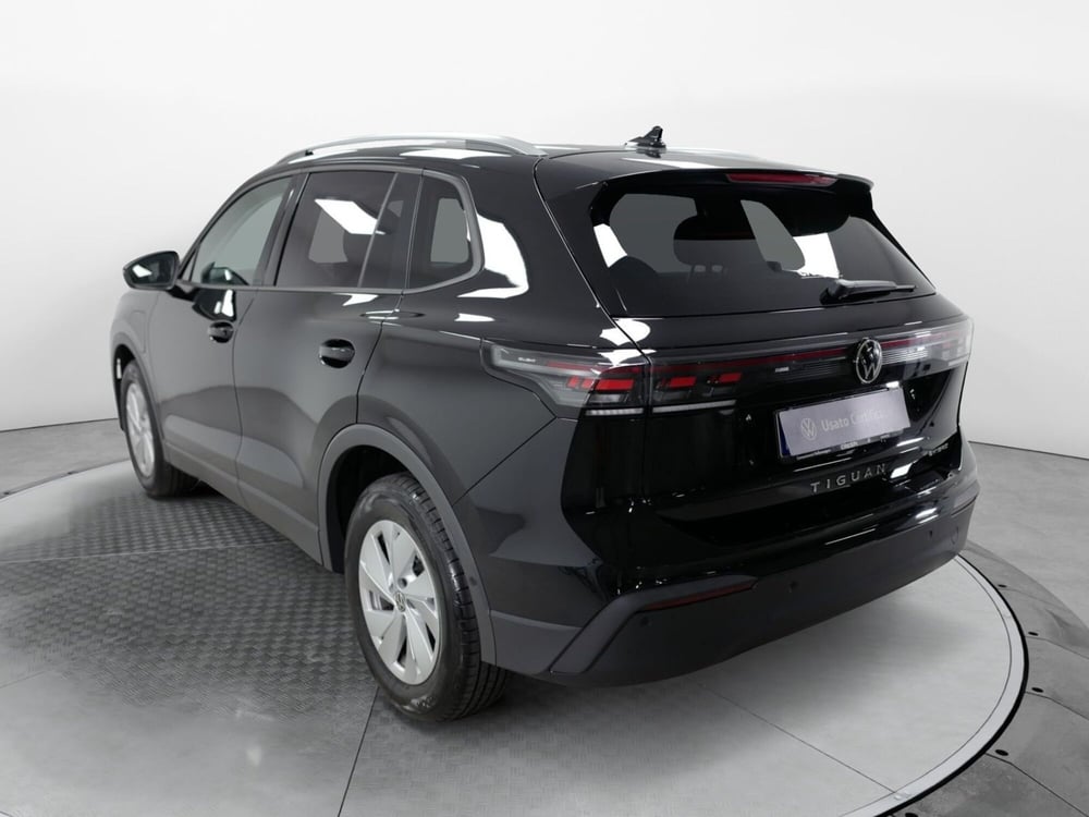 Volkswagen Tiguan usata a Varese (4)