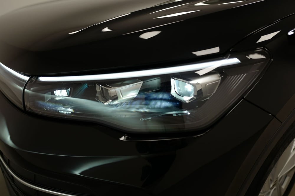 Volkswagen Tiguan usata a Varese (8)