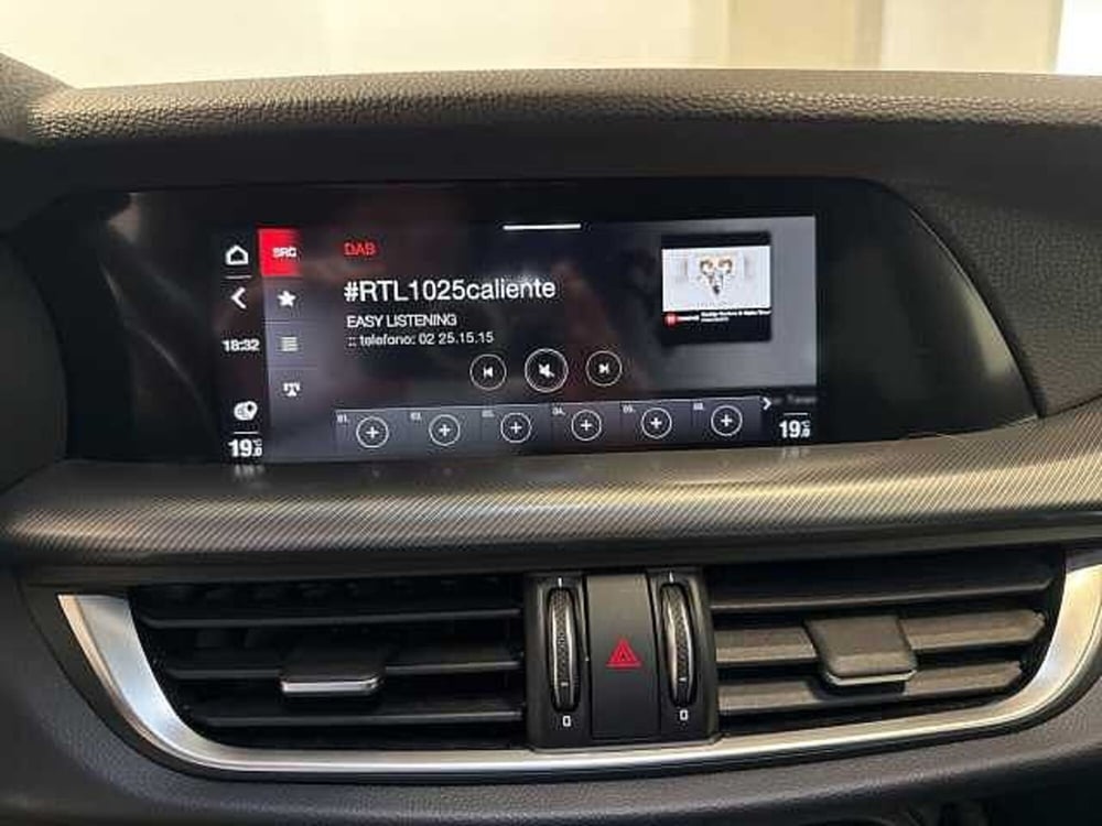 Alfa Romeo Stelvio usata a Ravenna (13)