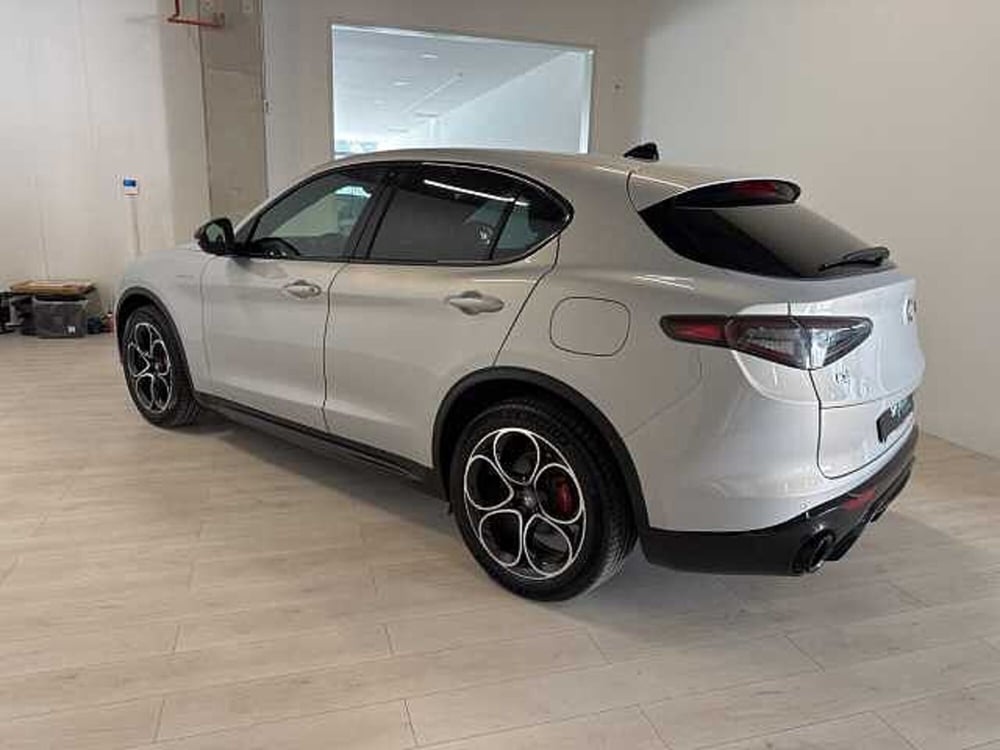 Alfa Romeo Stelvio usata a Ravenna (2)