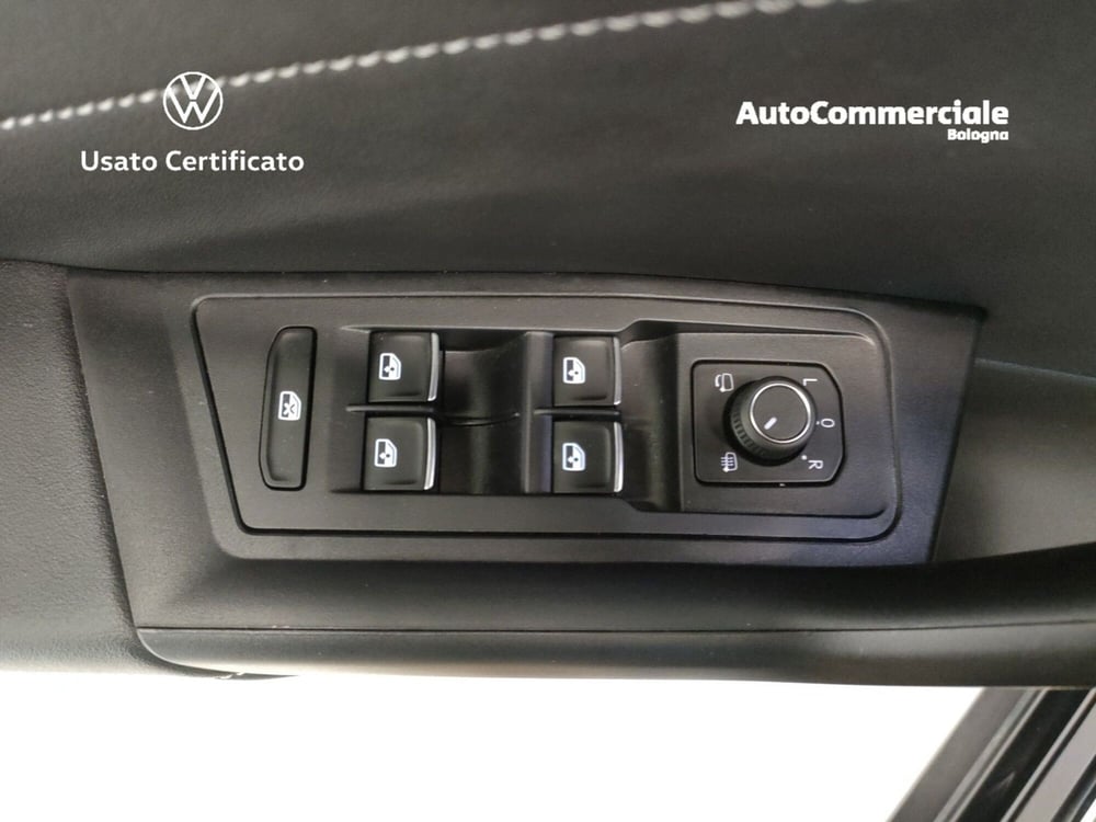 Volkswagen T-Roc usata a Bologna (9)