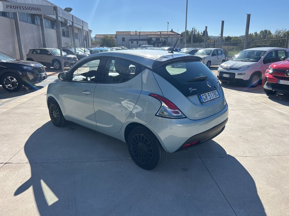Lancia Ypsilon usata a Frosinone (6)