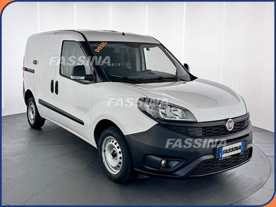 Fiat Dobl&ograve; Furgone cargo 1.3 mjt 95cv CH1 Business S&amp;S del 2021 usata a Milano