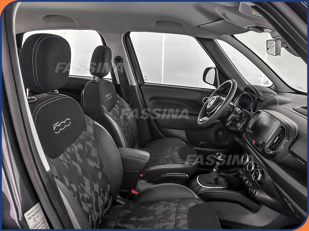 Fiat 500L usata a Milano (14)