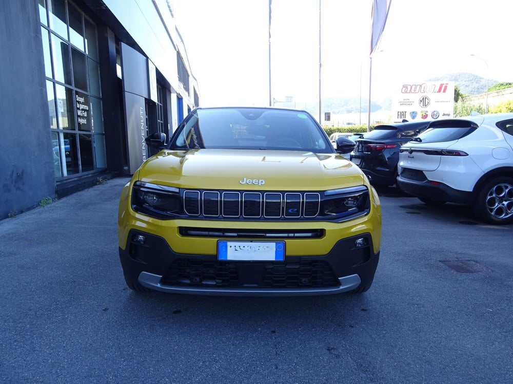 Jeep Avenger nuova a Lucca (8)