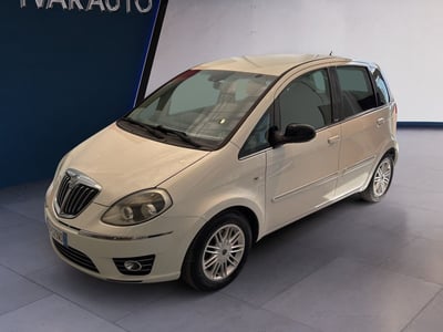 Lancia Musa 1.3 Mjt 95 CV DFN Platinum del 2011 usata a Arezzo