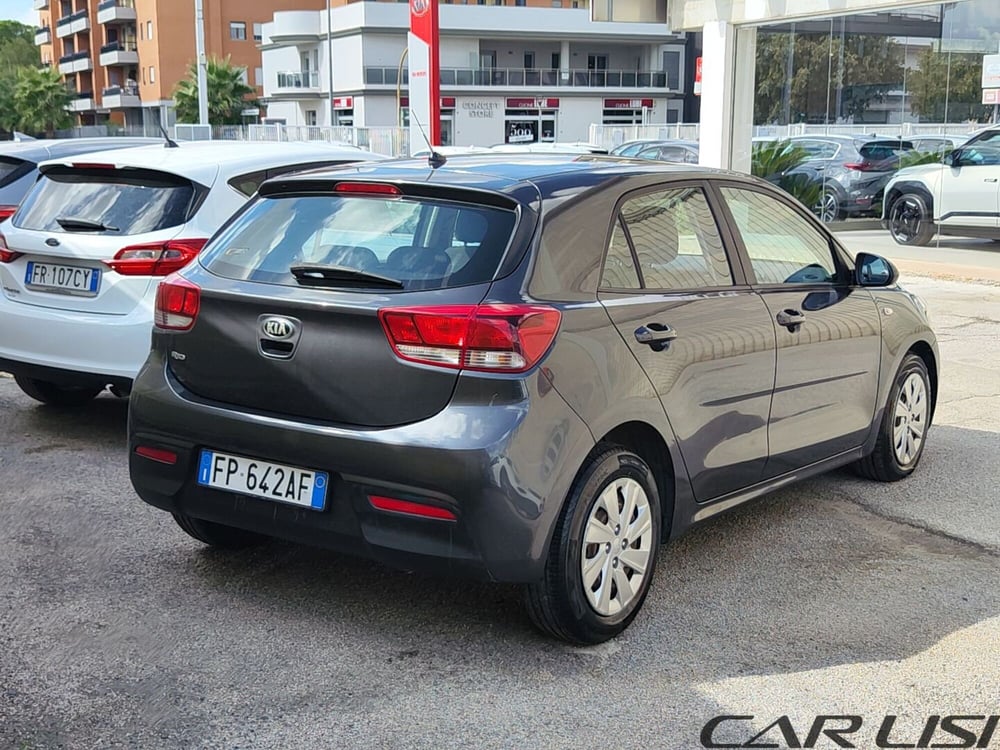 Kia Rio usata a Foggia (4)
