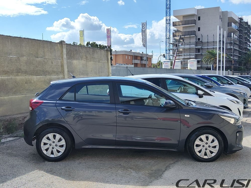 Kia Rio usata a Foggia (5)