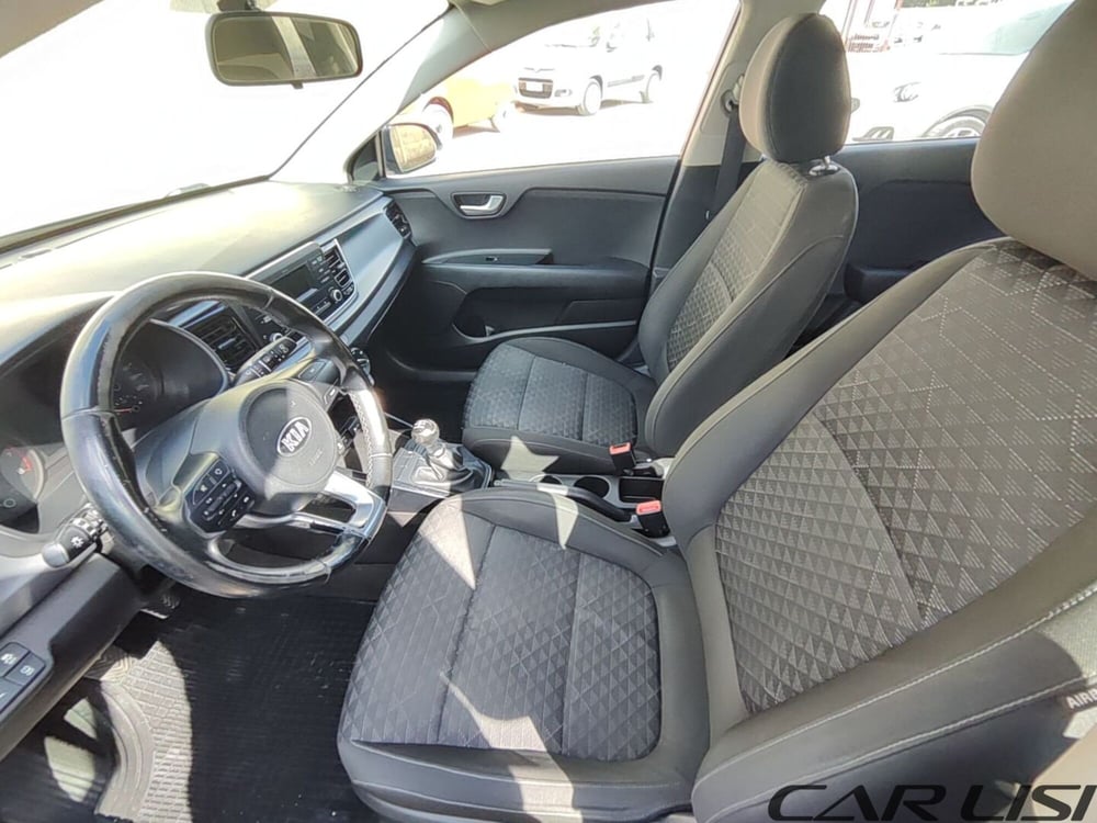 Kia Rio usata a Foggia (8)