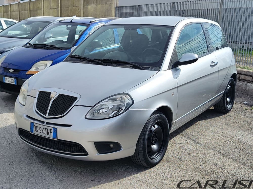 Lancia Ypsilon usata a Foggia (2)