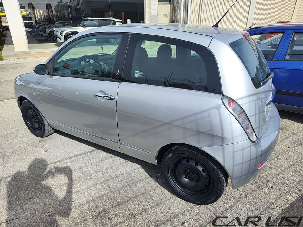 Lancia Ypsilon usata a Foggia (4)