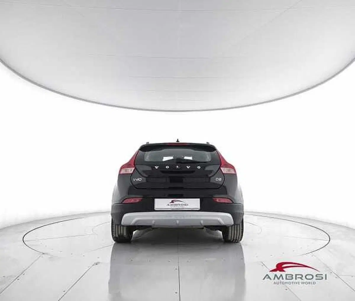 Volvo V40 Cross Country usata a Perugia (6)