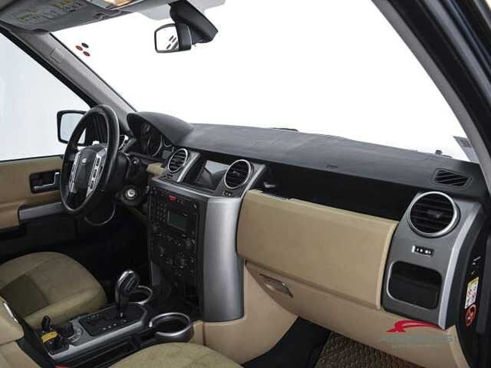 Land Rover Discovery usata a Perugia (14)