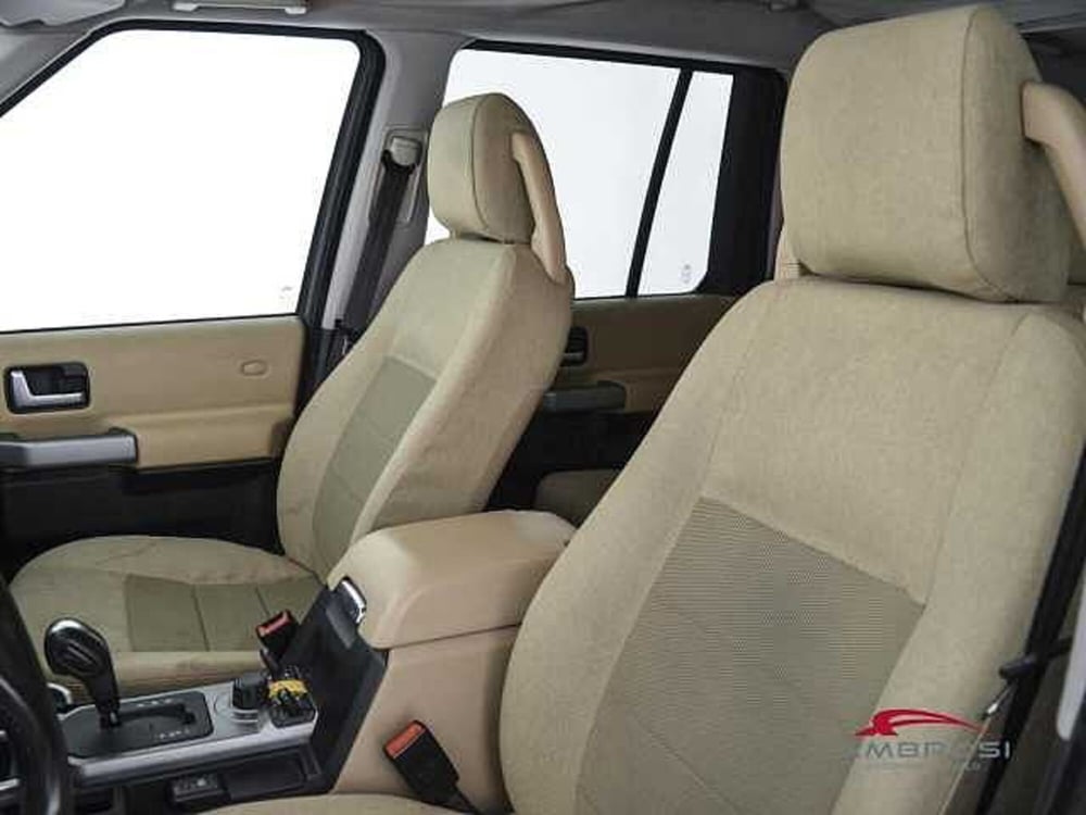 Land Rover Discovery usata a Perugia (9)