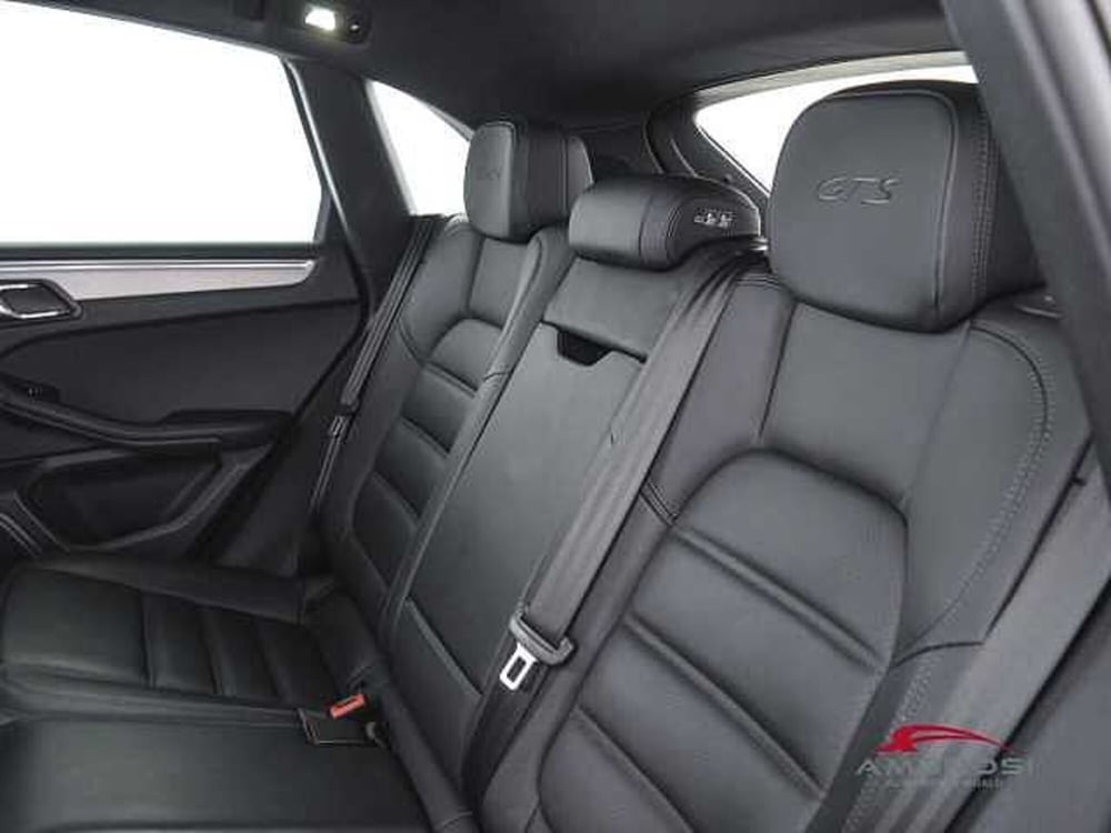 Porsche Macan usata a Perugia (10)