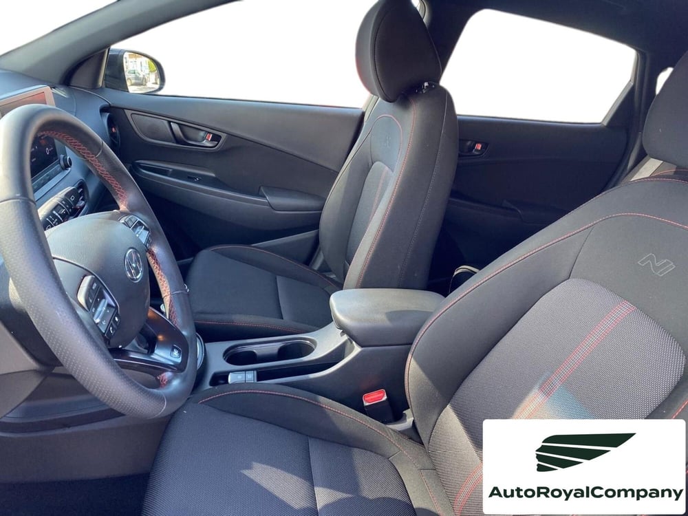 Hyundai Kona usata a Roma (4)