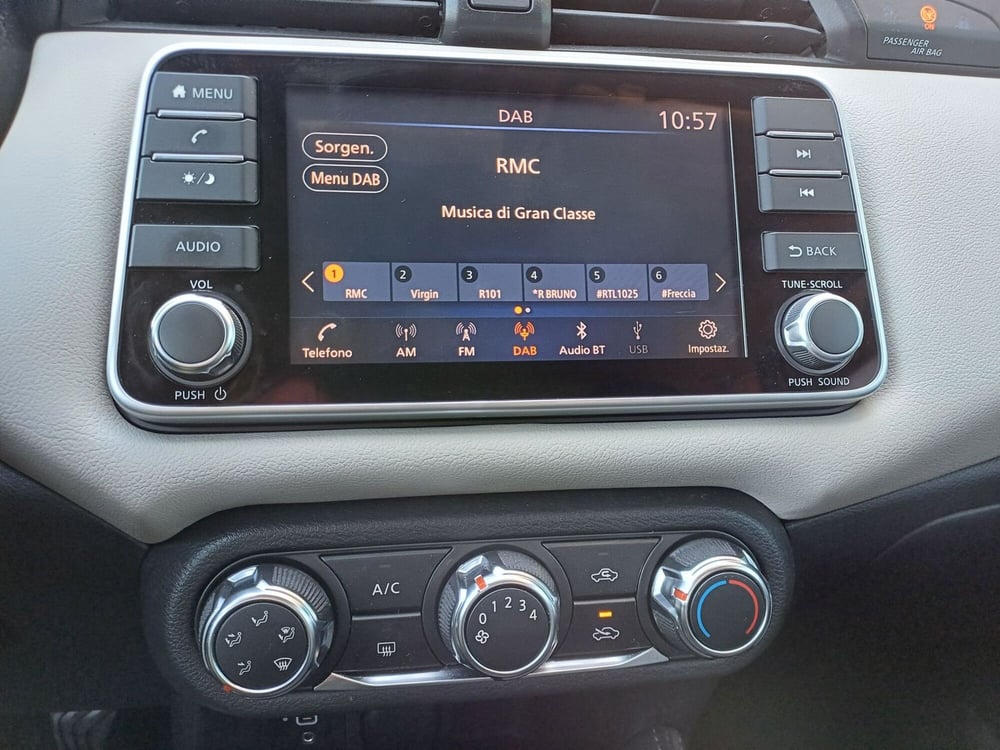 Nissan Micra usata a Modena (11)
