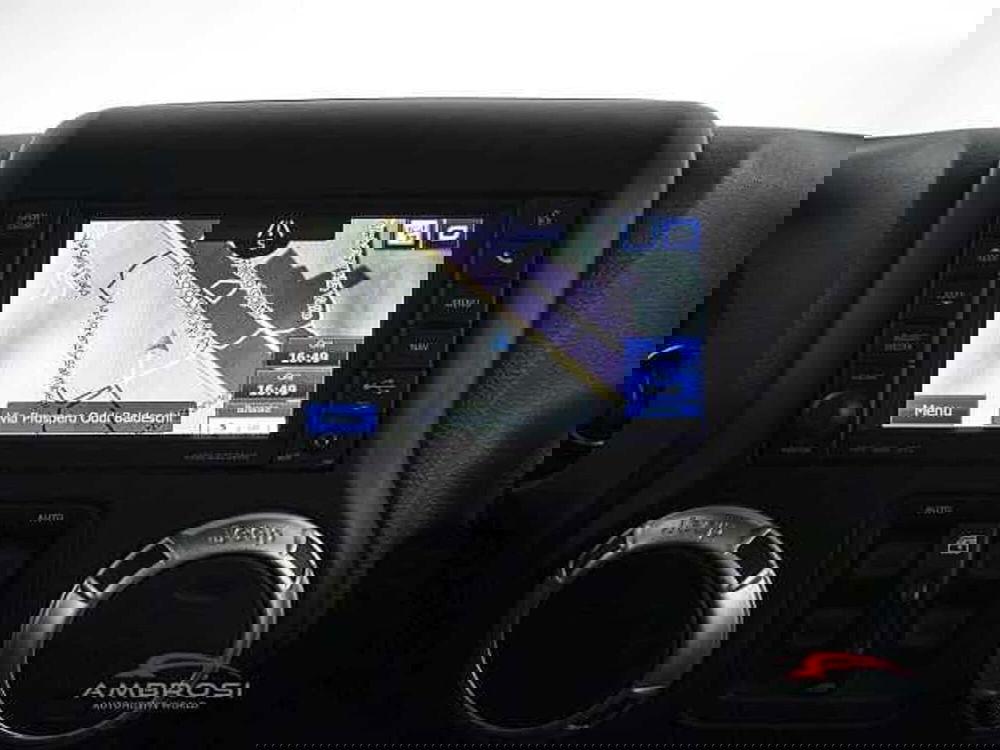 Jeep Wrangler Unlimited usata a Viterbo (16)